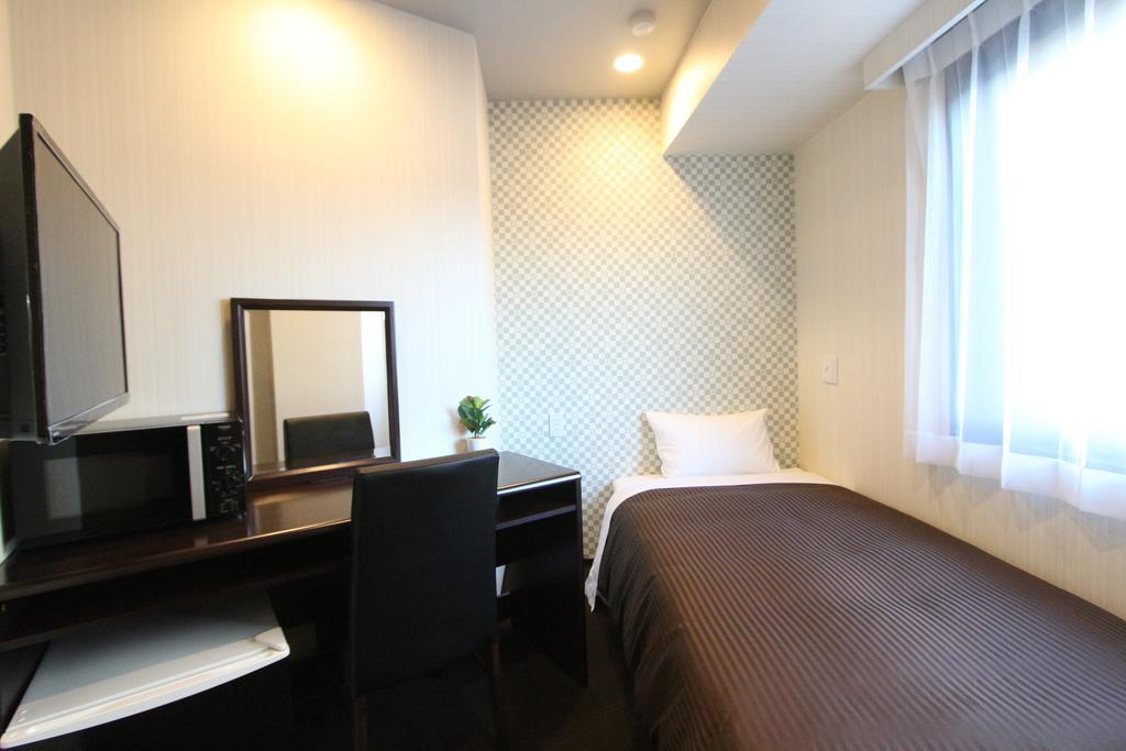 Hotel Livemax Nihonbashi Hakozaki Токио Экстерьер фото