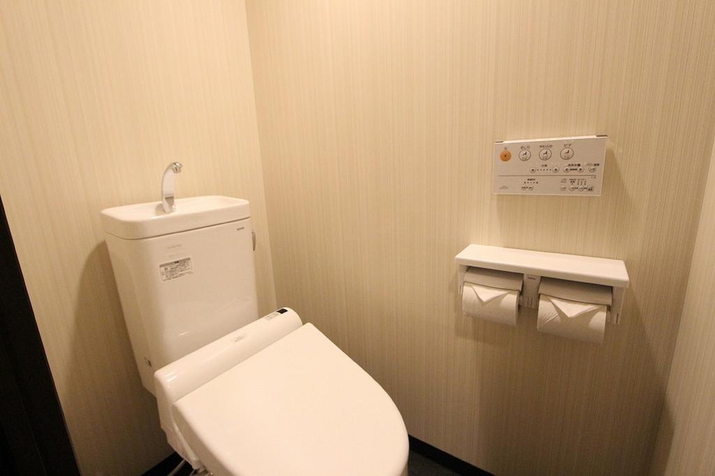 Hotel Livemax Nihonbashi Hakozaki Токио Экстерьер фото