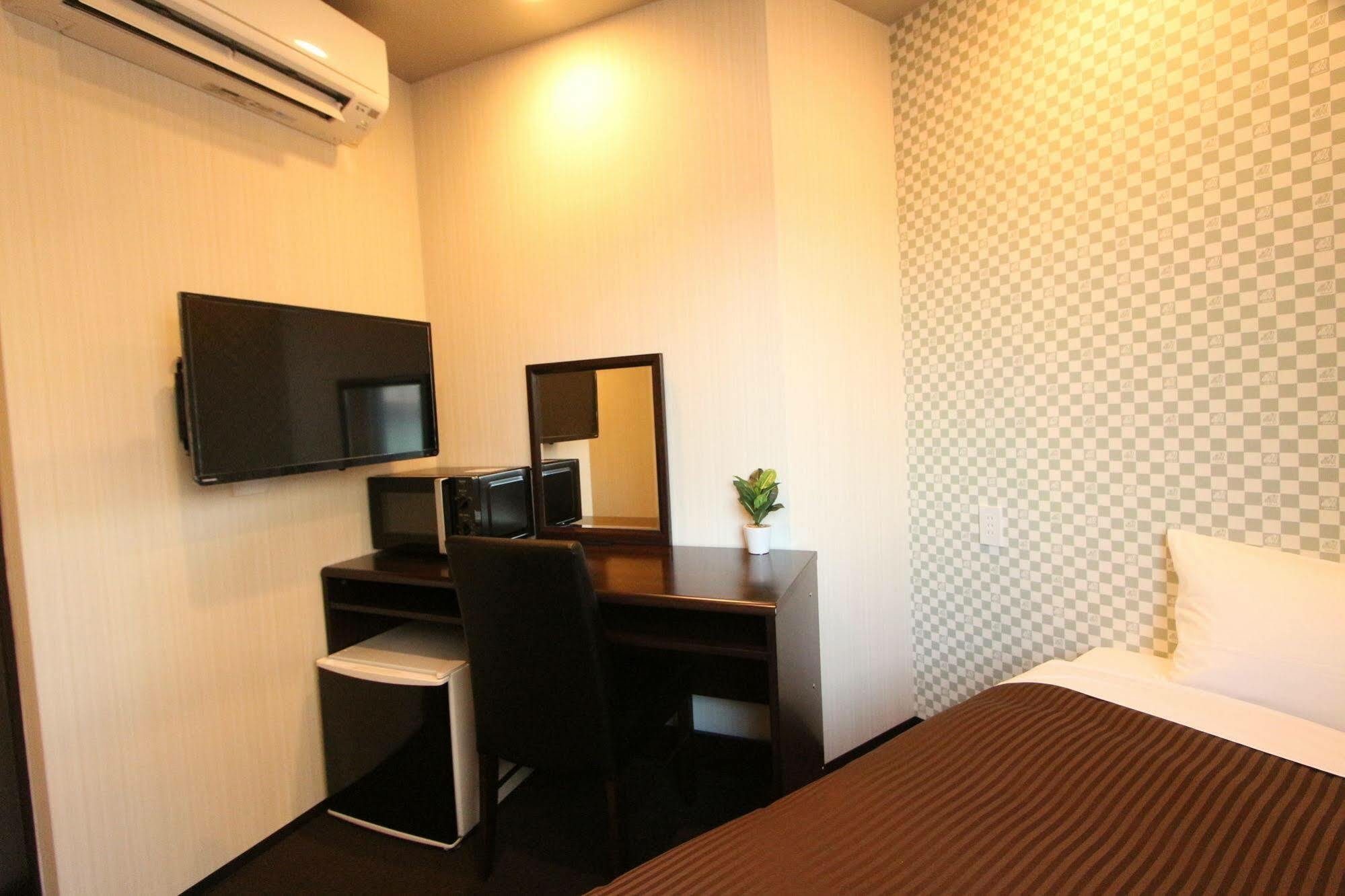 Hotel Livemax Nihonbashi Hakozaki Токио Экстерьер фото